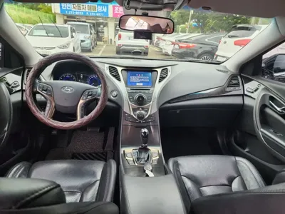 Hyundai Grandeur 2013, 207000 км, за 2801.3 USD - фото 7