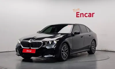 BMW 5-Series · 2025 год