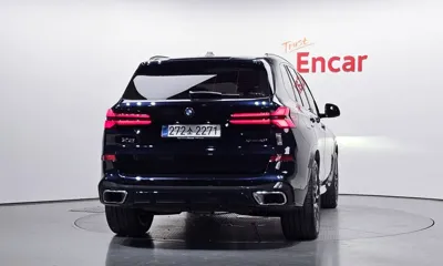 BMW X5 2025, 5152 км, за 88617.57 USD
