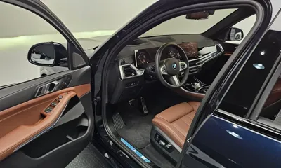 BMW X5 2025, 5152 км, за 88617.57 USD - фото 11