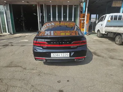 Genesis G90 2020, 132242 км, за 26058.65 USD