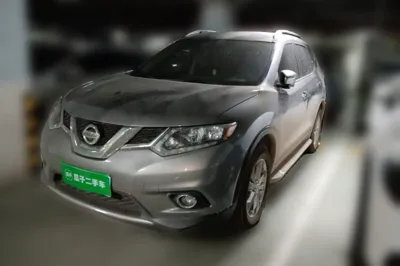 Nissan X-Trail · 2014 год