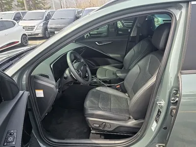 Kia Niro 2022, 76987 км, за 13850.6 USD