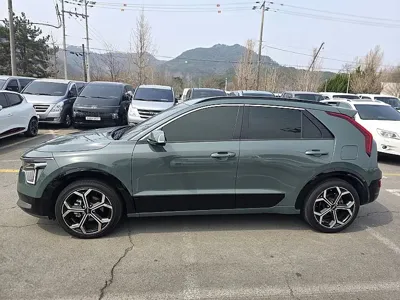 Kia Niro 2022, 76987 км, за 13850.6 USD - фото 20