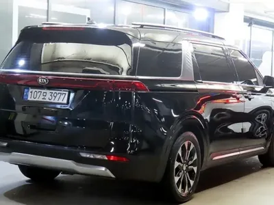 Kia Canival 2021, 43822 км, за 22875.89 USD