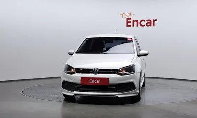 Volkswagen Polo 2013, 118535 км, за 3807.27 USD