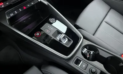 Audi S3 2023, 3857 км, за 30327.05 USD - фото 9