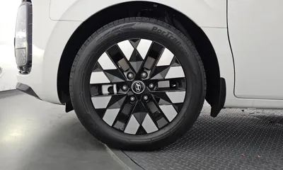 Hyundai Staria 2025, 2067 км, за 37017.48 USD