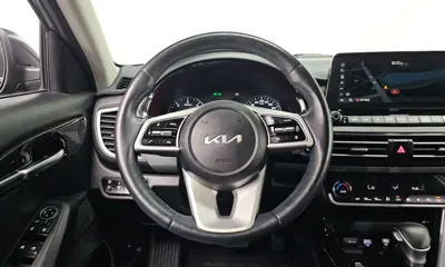 Kia Seltos 2022, 71017 км, за 10749.19 USD - фото 13