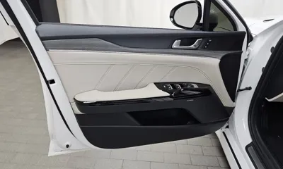 Kia K5 2024, 8801 км, за 21859 USD - фото 24