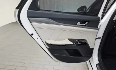 Kia K5 2024, 8801 км, за 21859 USD - фото 25