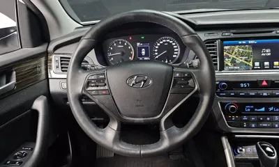 Hyundai Sonata 2017, 63521 км, за 7351.98 USD - фото 13