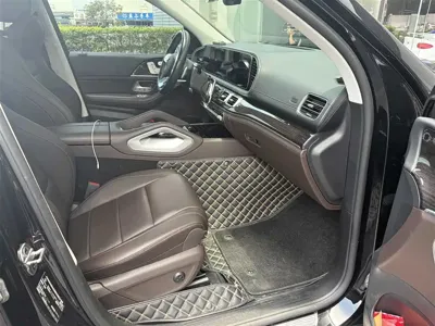 Mercedes-Benz GLS 2023, 60000 км, за 107119.76 USD