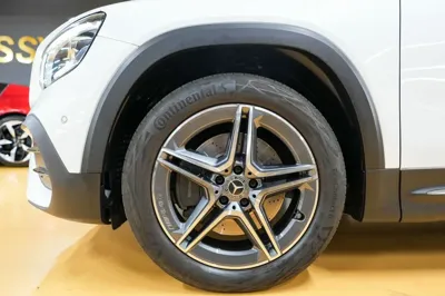 Mercedes-Benz GLB-Class 2020, 29828 км, за 21483.36 USD