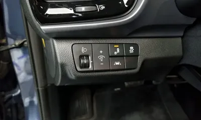 Kia Stonic 2019, 76776 км, за 8655.43 USD - фото 14