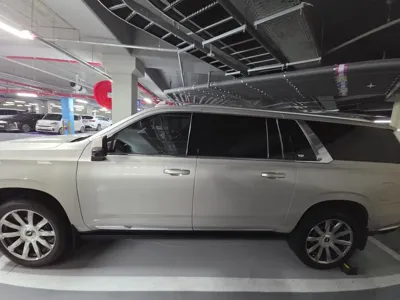 Cadillac Escalade 2021, 80500 км, за 52882.11 USD