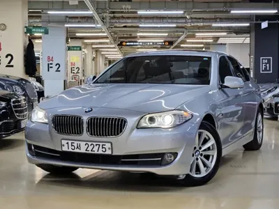 BMW 5-Series · 2010 год