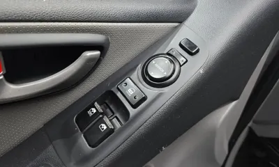 Hyundai Starex 2015, 178970 км, за 3617.47 USD - фото 14