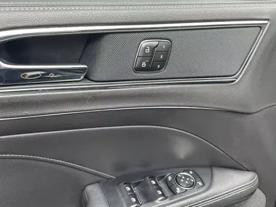 Ford Taurus 2017, 70000 км, за 7053.33 USD - фото 9