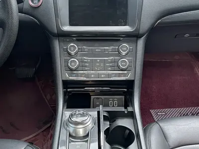 Ford Taurus 2017, 70000 км, за 7053.33 USD - фото 11