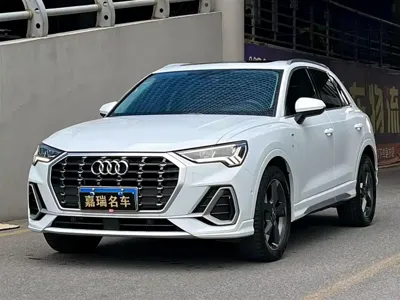 Audi Q3 · 2023 год