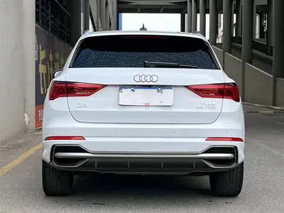 Audi Q3 2023, 13000 км, за 19808.08 USD