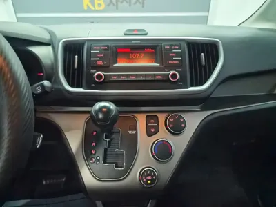 Kia Ray 2020, 133042 км, за 4857.56 USD - фото 12