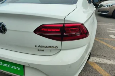 Volkswagen Lamando 2019, 69700 км, за 9543 USD - фото 9