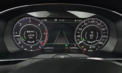 Volkswagen Arteon 2019, 123949 км, за 12552.89 USD - фото 8