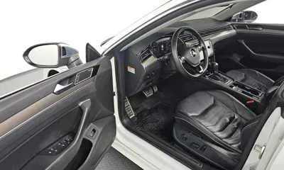 Volkswagen Arteon 2019, 123949 км, за 12552.89 USD - фото 11