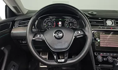 Volkswagen Arteon 2019, 123949 км, за 12552.89 USD - фото 13