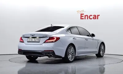 Genesis G70 2020, 155541 км, за 11553.11 USD