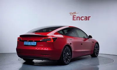 Tesla Model 3 2021, 153952 км, за 19177.01 USD