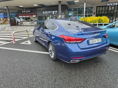 Hyundai Genesis 2016, 237700 км, за 9839.83 USD