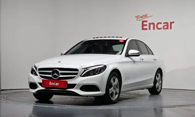 Mercedes-Benz C-Class · 2018 год