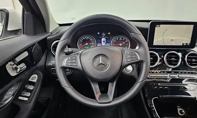 Mercedes-Benz C-Class 2018, 50863 км, за 10936.4 USD - фото 13