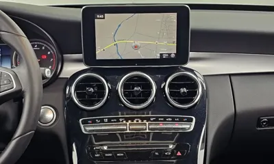 Mercedes-Benz C-Class 2018, 50863 км, за 10936.4 USD - фото 14