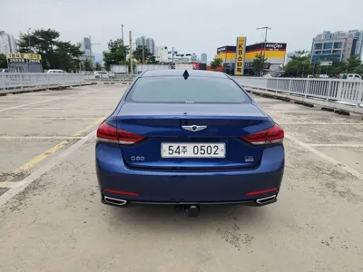 Hyundai Genesis 2016, 229633 км, за 4030.42 USD