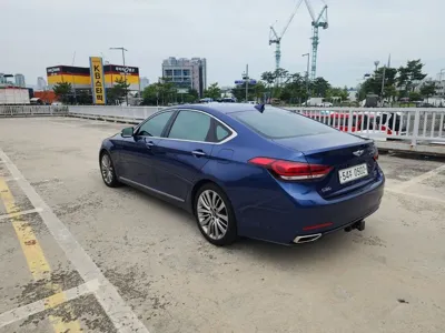 Hyundai Genesis 2016, 229633 км, за 4030.42 USD