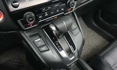 Honda CR-V 2019, 28516 км, за 18698.38 USD - фото 9
