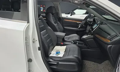 Honda CR-V 2019, 28516 км, за 18698.38 USD - фото 10