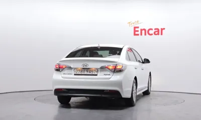 Hyundai Sonata 2017, 169949 км, за 4629.14 USD