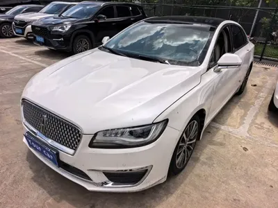 Lincoln MKZ · 2018 год