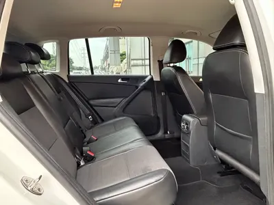 Volkswagen Tiguan 2017, 80000 км, за 5839.72 USD - фото 13