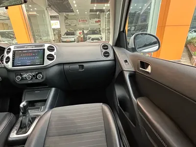 Volkswagen Tiguan 2017, 80000 км, за 5839.72 USD - фото 19