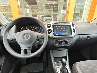 Volkswagen Tiguan 2017, 80000 км, за 5839.72 USD - фото 26