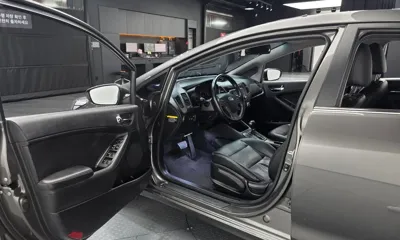 Kia K3 2013, 123684 км, за 3239.03 USD - фото 11