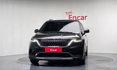 Kia Canival 2023, 35626 км, за 16386.84 USD