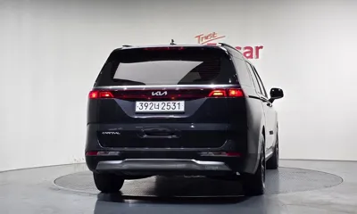 Kia Canival 2023, 35626 км, за 16386.84 USD