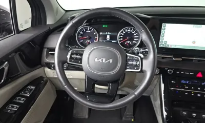 Kia Canival 2023, 35626 км, за 16386.84 USD - фото 14